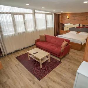 2* Hotell 216 Hill