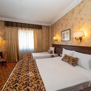 4* Hotell Pera Rose & Hb